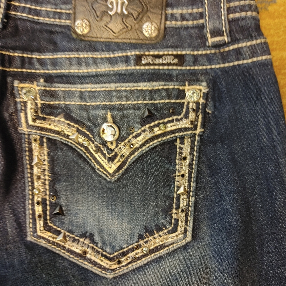 NWOT Miss Me Jeans Size 29